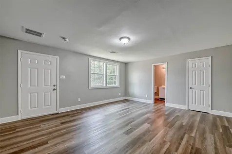 5606 Elm Springs Drive Houston TX 77048
