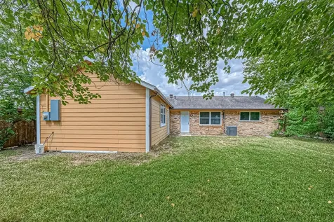 5606 Elm Springs Drive Houston TX 77048