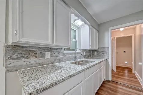 5606 Elm Springs Drive Houston TX 77048