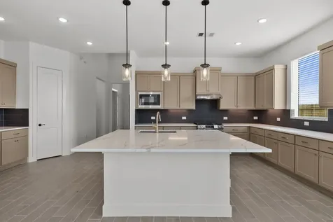 12111 Canal View Boulevard Mont Belvieu TX 77523