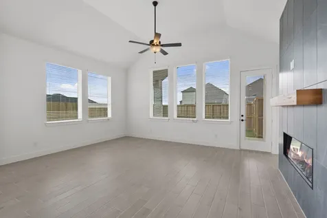 12111 Canal View Boulevard Mont Belvieu TX 77523