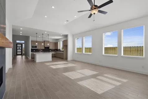 12111 Canal View Boulevard Mont Belvieu TX 77523