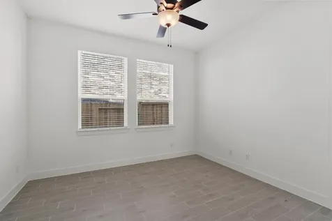 12111 Canal View Boulevard Mont Belvieu TX 77523