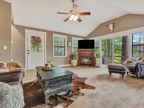 250 Nome Road Corrigan TX 75939