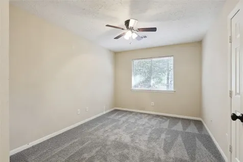 10 Eastwood Place The Woodlands TX 77382