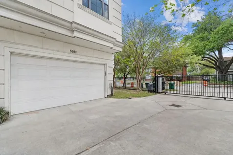 5303 Weslayan Street Houston TX 77005