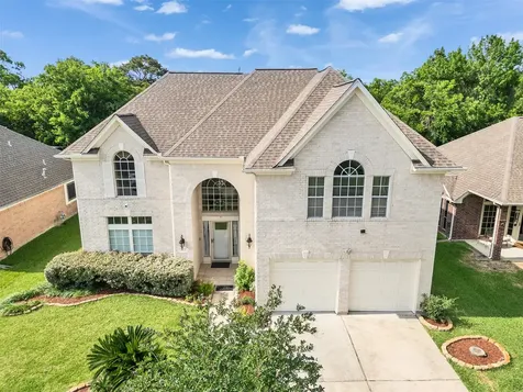 1922 Oakwood Court Drive Baytown TX 77521