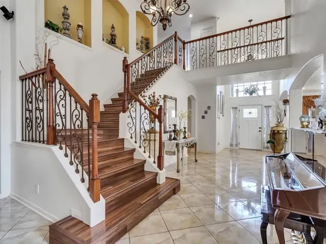 1922 Oakwood Court Drive Baytown TX 77521