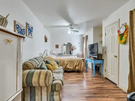 1922 Oakwood Court Drive Baytown TX 77521