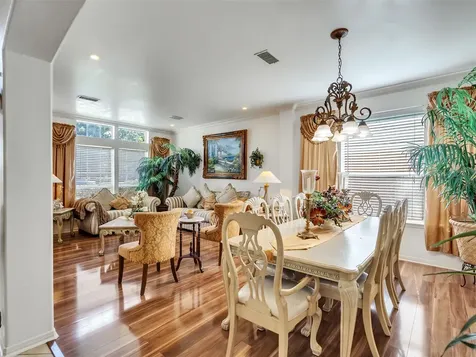 1922 Oakwood Court Drive Baytown TX 77521