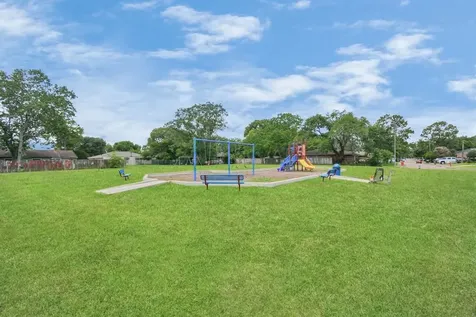 4803 Beechaven Street Houston TX 77053