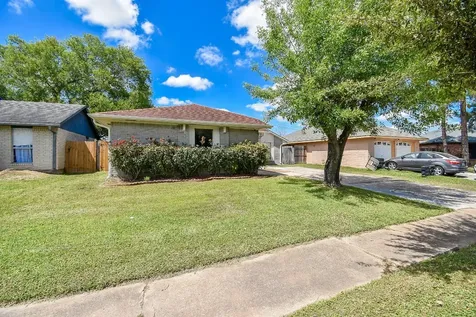 9527 Kingsvalley Street Houston TX 77075