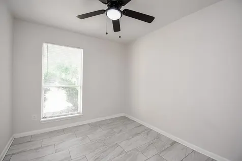 9527 Kingsvalley Street Houston TX 77075