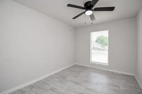 9527 Kingsvalley Street Houston TX 77075