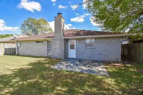 9527 Kingsvalley Street Houston TX 77075