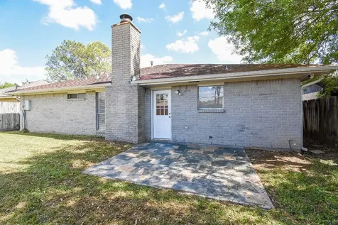 9527 Kingsvalley Street Houston TX 77075
