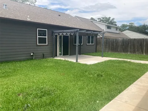 419 Cole Street Webster TX 77598