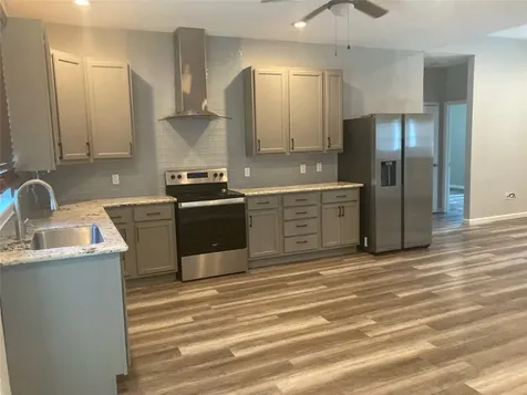 419 Cole Street Webster TX 77598