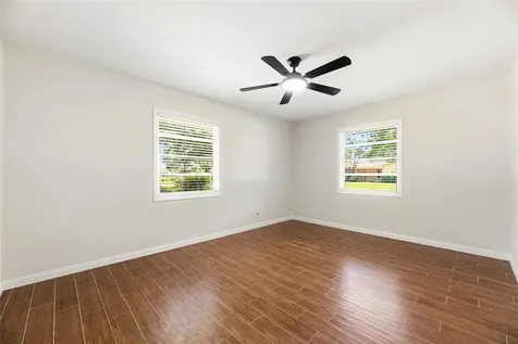 6110 Shadow Crest Street Houston TX 77074
