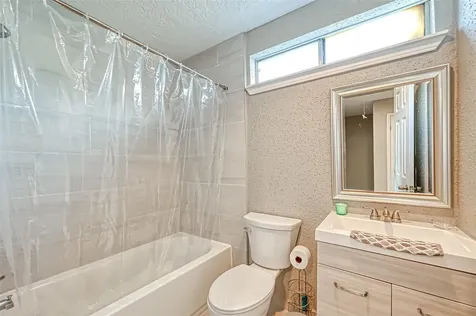 10252 Cottage Field Road Houston TX 77041