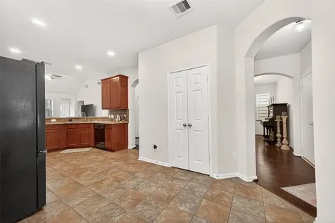 6503 Wilshire Fern Houston TX 77040