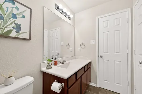 6503 Wilshire Fern Houston TX 77040