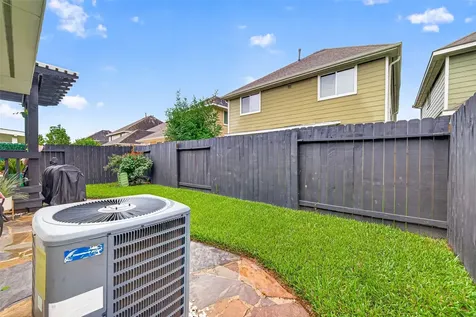 6503 Wilshire Fern Houston TX 77040
