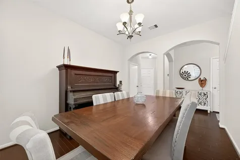 6503 Wilshire Fern Houston TX 77040