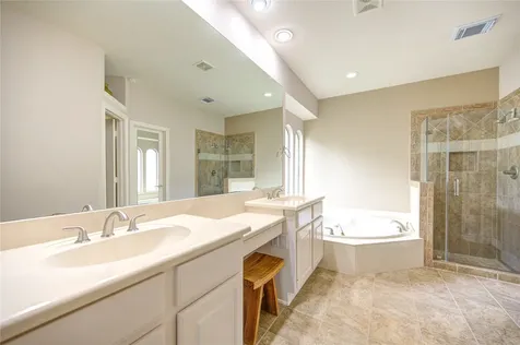 18 Arbor Bend Drive Houston TX 77070