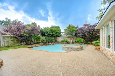 18 Arbor Bend Drive Houston TX 77070