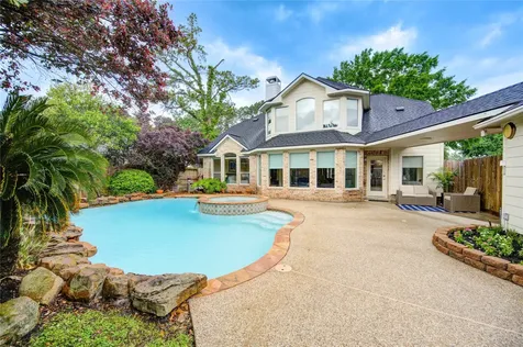 18 Arbor Bend Drive Houston TX 77070