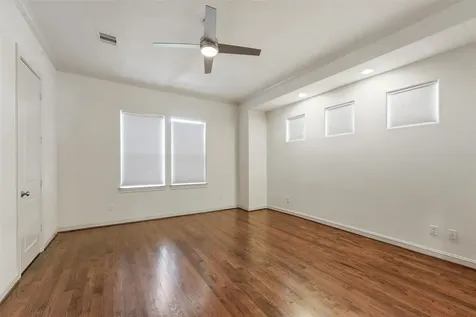 411 W 17th Street D Houston TX 77008