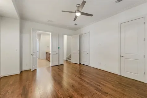 411 W 17th Street D Houston TX 77008