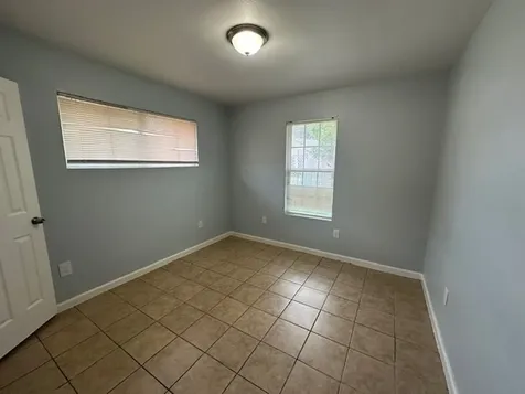 4905 Kashmere Street 4907a Houston TX 77026