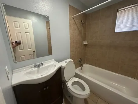 4905 Kashmere Street 4907a Houston TX 77026