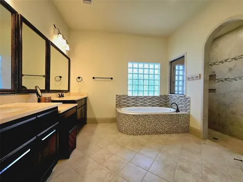 4922 Summer Manor Lane Sugar Land TX 77479