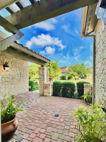 4922 Summer Manor Lane Sugar Land TX 77479