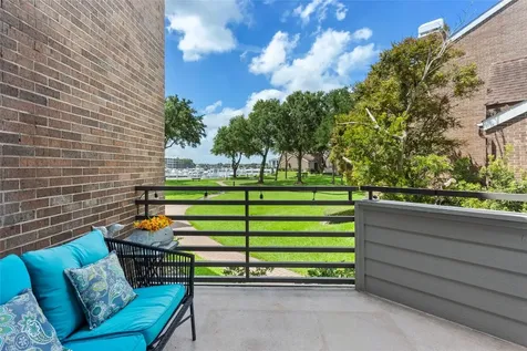1931 Enterprise Avenue League City TX 77573