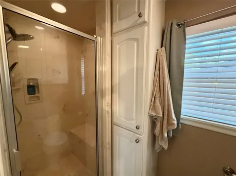 102 S Mattson Street West Columbia TX 77486