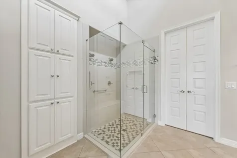5943 Wedgewood Heights Way Houston TX 77059