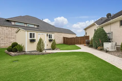 5943 Wedgewood Heights Way Houston TX 77059