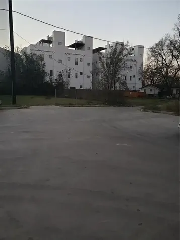 1309 Wichman Street Houston TX 77007