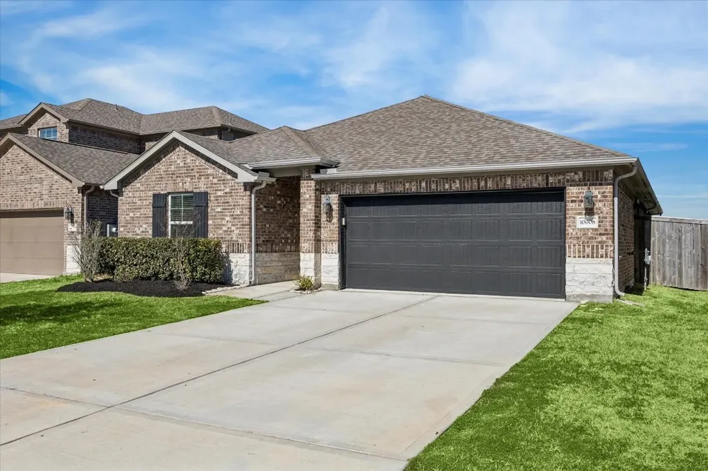 10008 Deussen Lane Texas City TX 77591