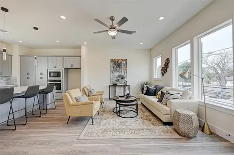 2905 Nagle Street Houston TX 77004