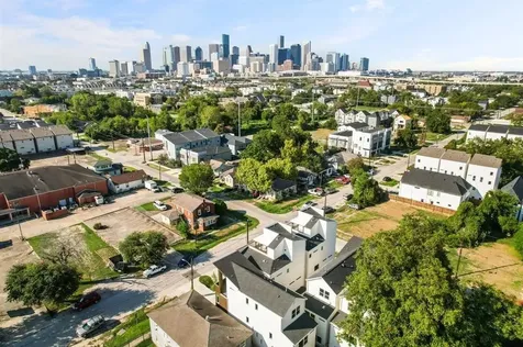 2905 Nagle Street Houston TX 77004