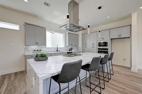2905 Nagle Street Houston TX 77004