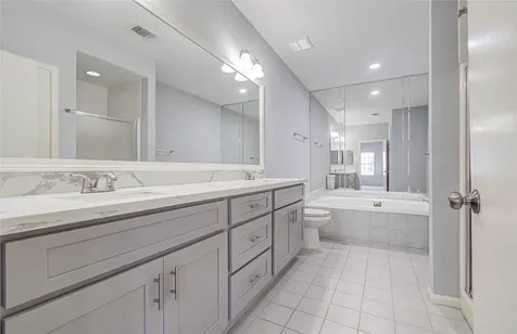 3088 Holly Hall Street 3088 Houston TX 77054