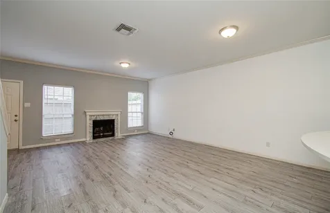 3088 Holly Hall Street 3088 Houston TX 77054