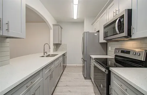 3088 Holly Hall Street 3088 Houston TX 77054
