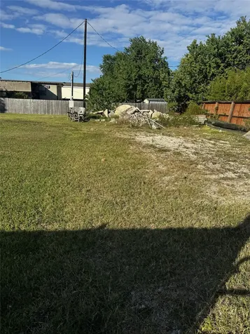 2226 Avenue L Dickinson TX 77539